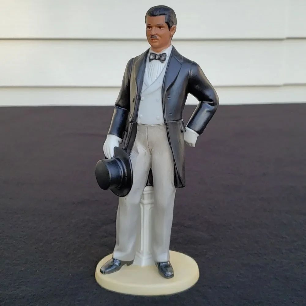 Vintage Homco Porcelain Man in Suit Tuxedo and Tie Tophat - #1479 "My William"